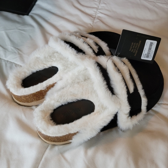 Forever 21 | faux fur suede mules - Picture 5 of 7